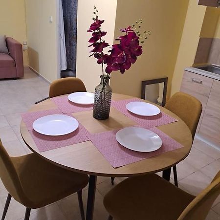 Zenia Home 1 Στην Καρδιά Της Πάτρας Exterior photo